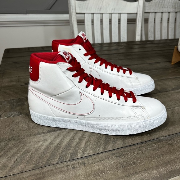 Nike Blazer High Vintage Varsity Red Sz 11.5 - Picture 2 of 5